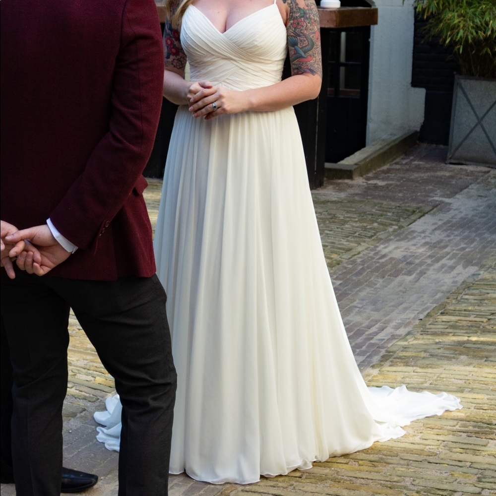 White Chiffon A Line Wedding Dress Gem